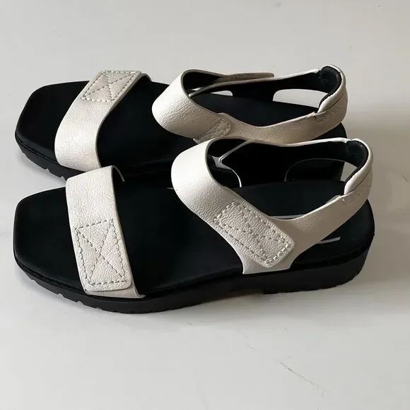 ZODIAC "Bailey" White Leather Platform Sandals Size 9 - Picture 1 of 7